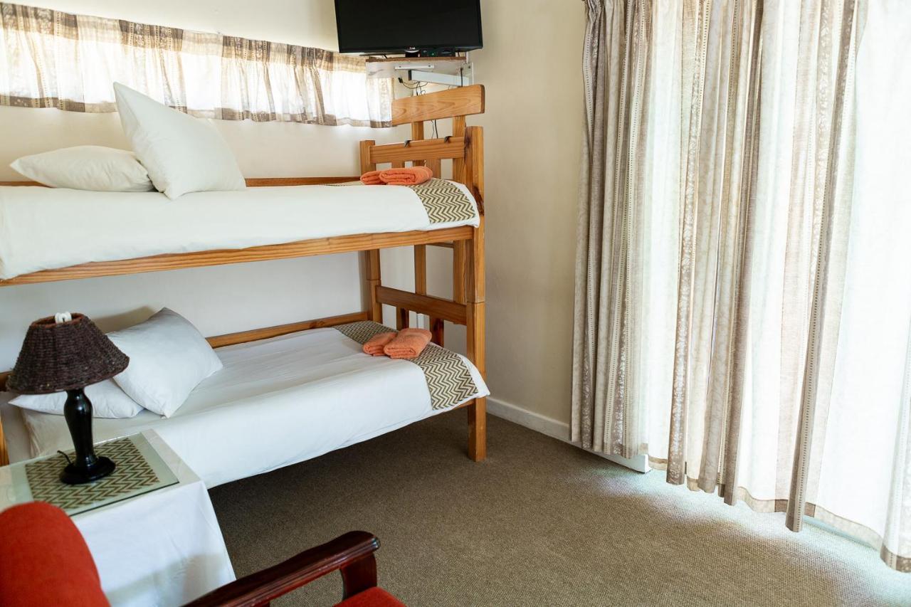 Profcon Resort Graaff-Reinet Esterno foto