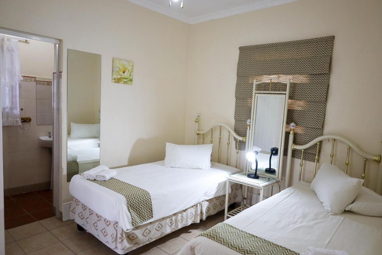 Profcon Resort Graaff-Reinet Esterno foto