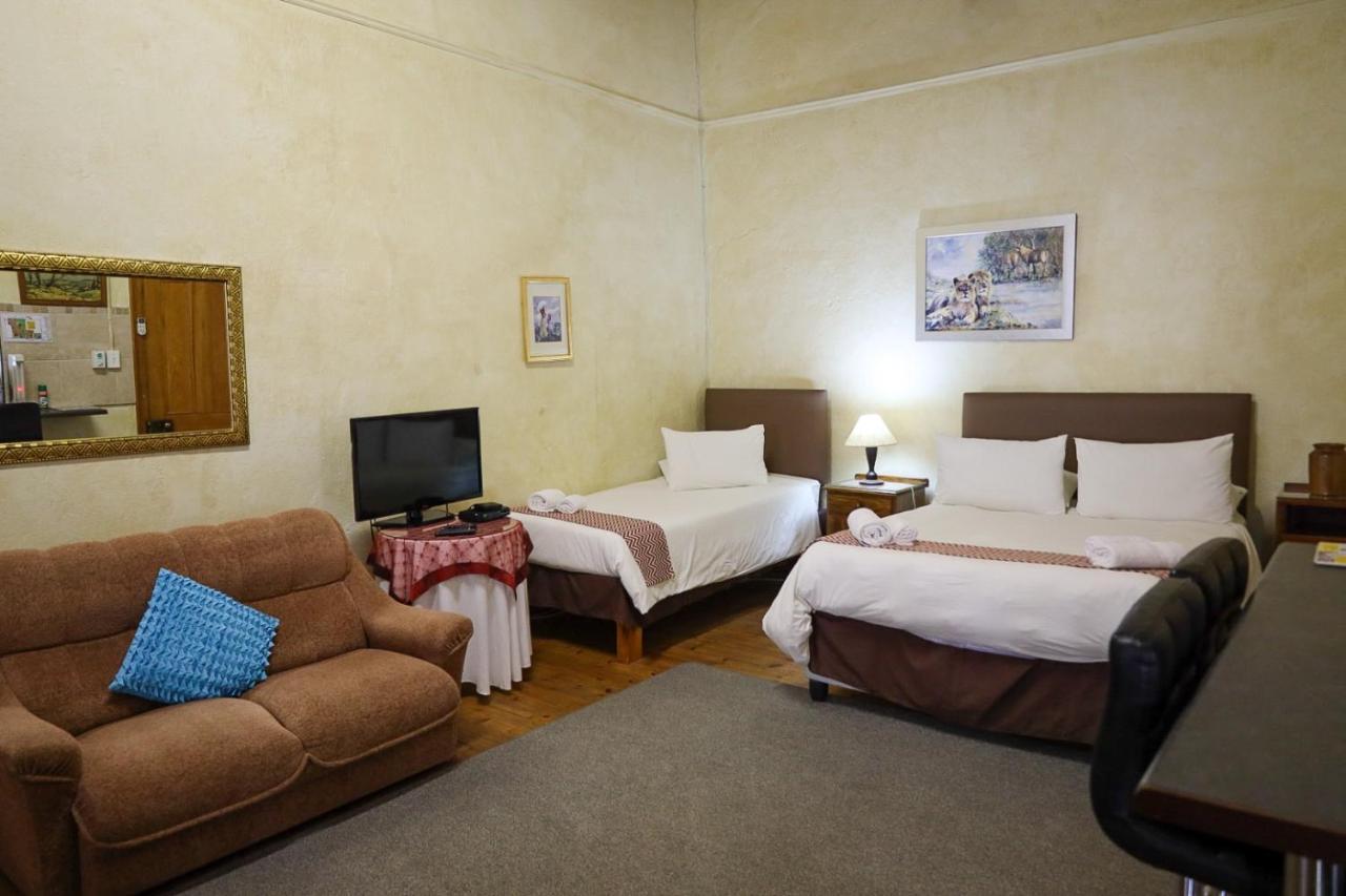 Profcon Resort Graaff-Reinet Esterno foto