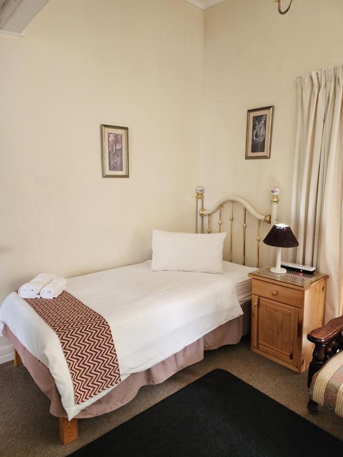 Profcon Resort Graaff-Reinet Esterno foto