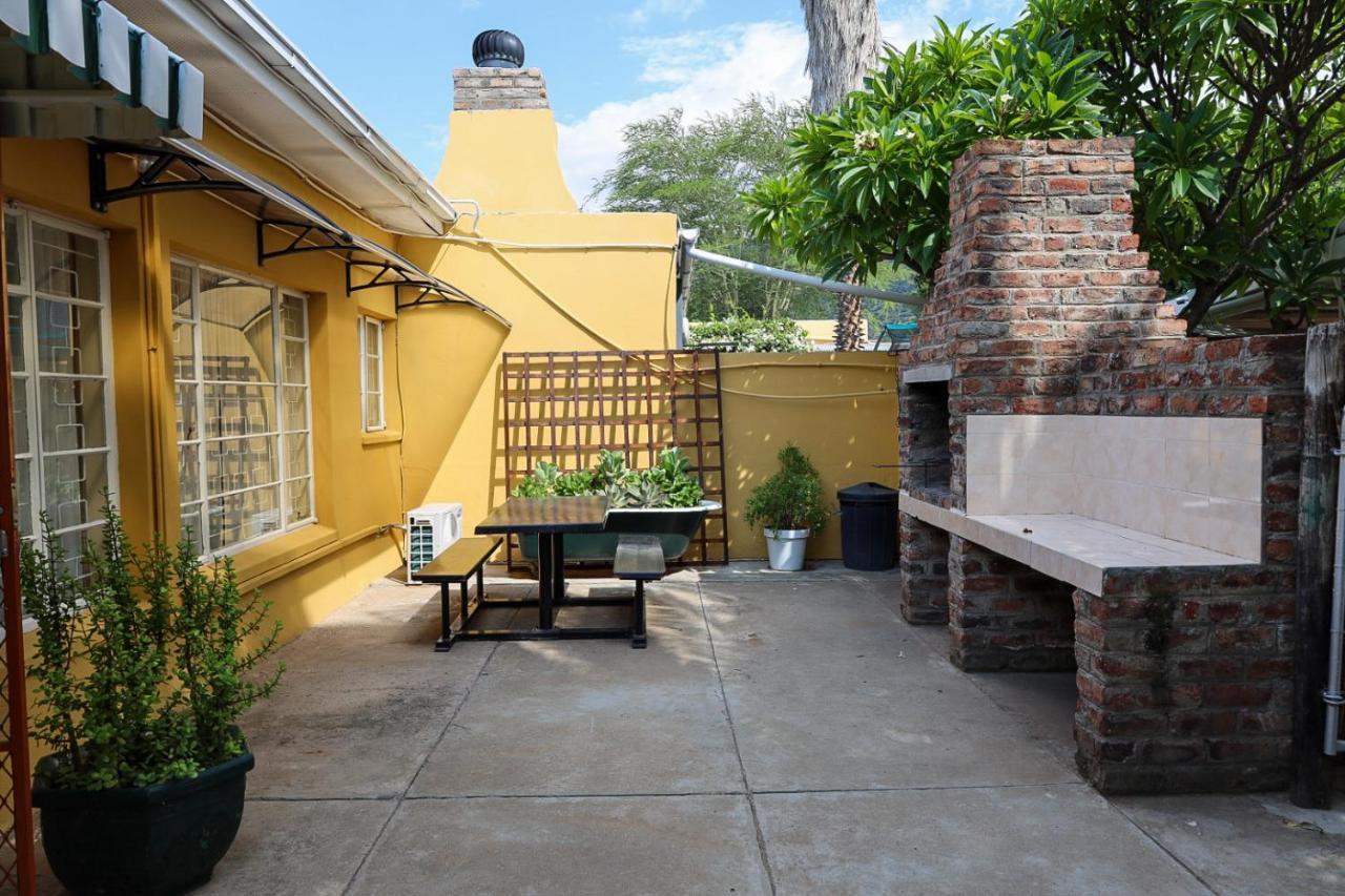 Profcon Resort Graaff-Reinet Esterno foto