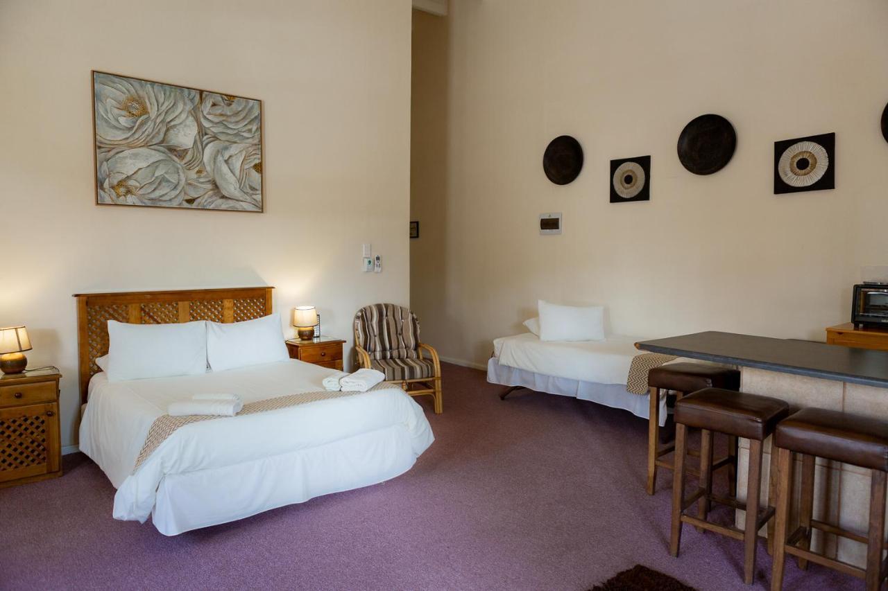 Profcon Resort Graaff-Reinet Esterno foto