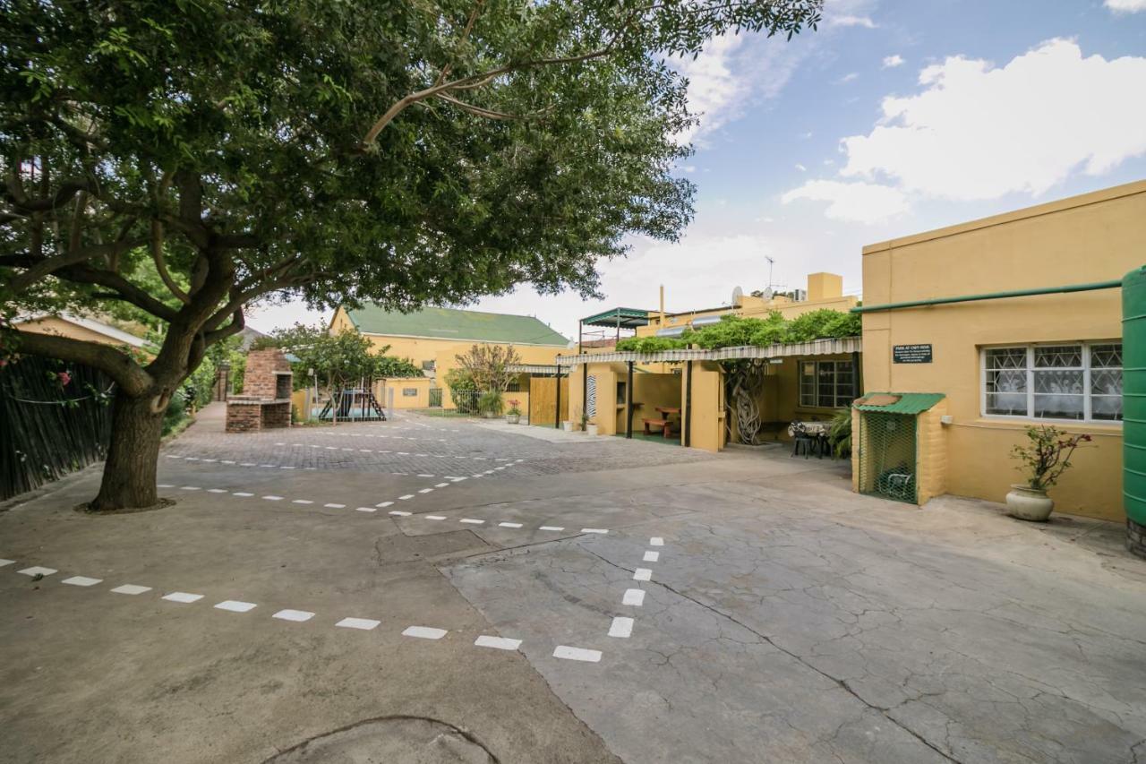 Profcon Resort Graaff-Reinet Esterno foto